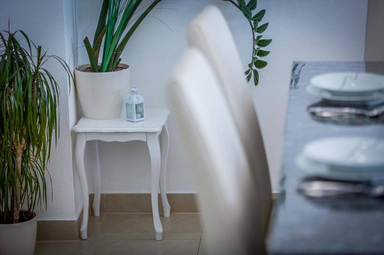 Apartment Luni Lokva Rogoznica Luaran gambar